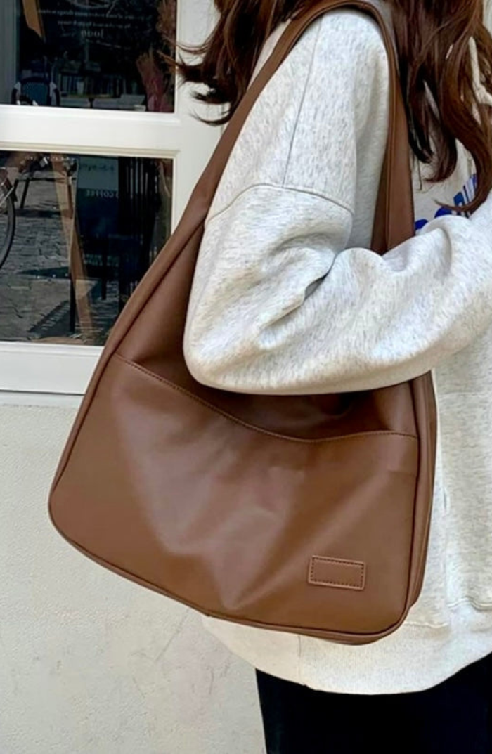 JADY - Essential shoulder bag