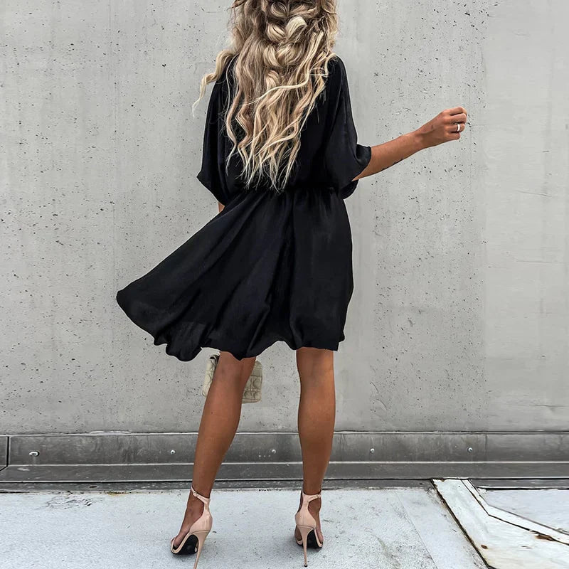 NAOMI - CHIC FLOWY DRESS